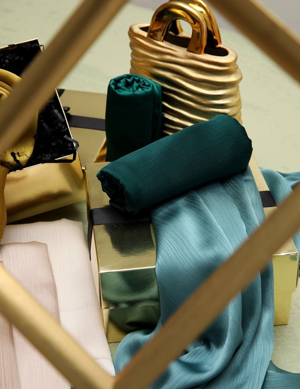 Crystal Stone Hijab – Elegant Sparkle Modest Headscarf