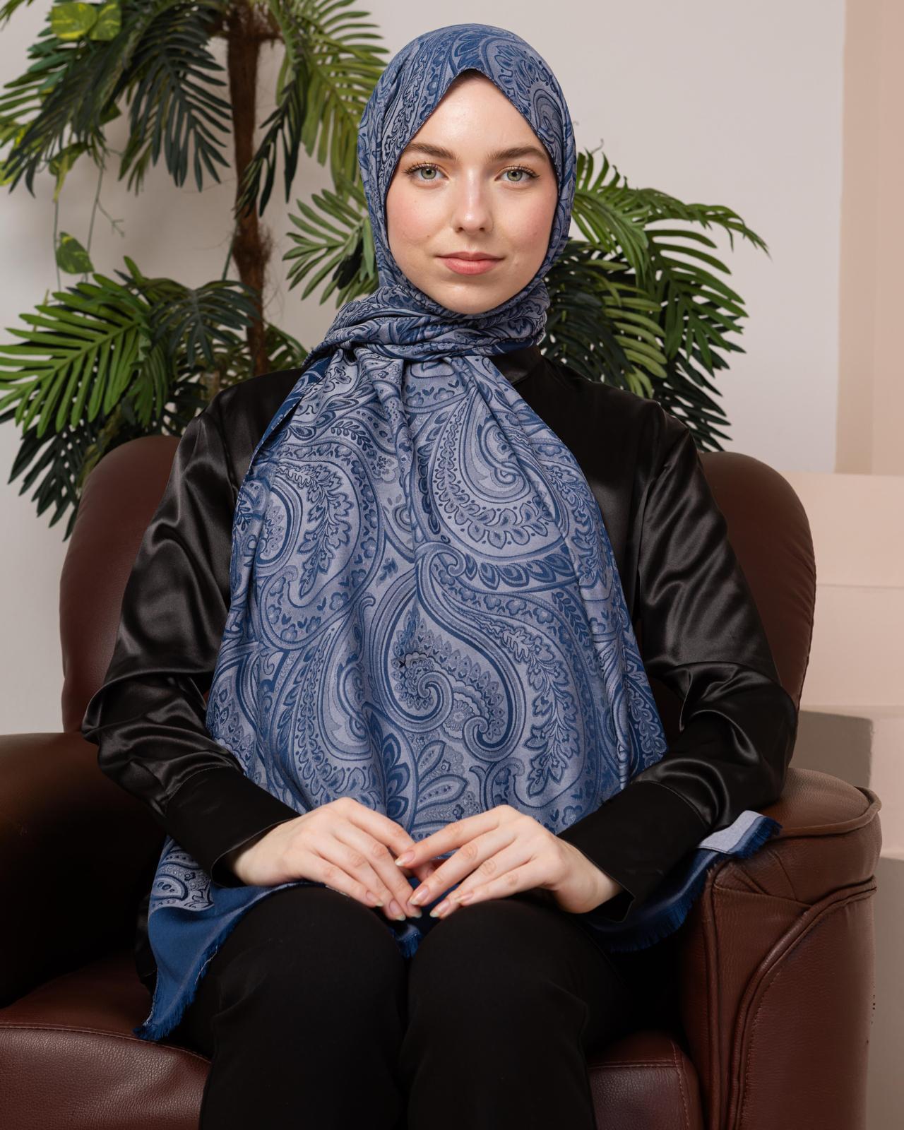 Regal Paisley Cotton Hijab – Soft, Breathable, Lightweight Everyday Scarf
