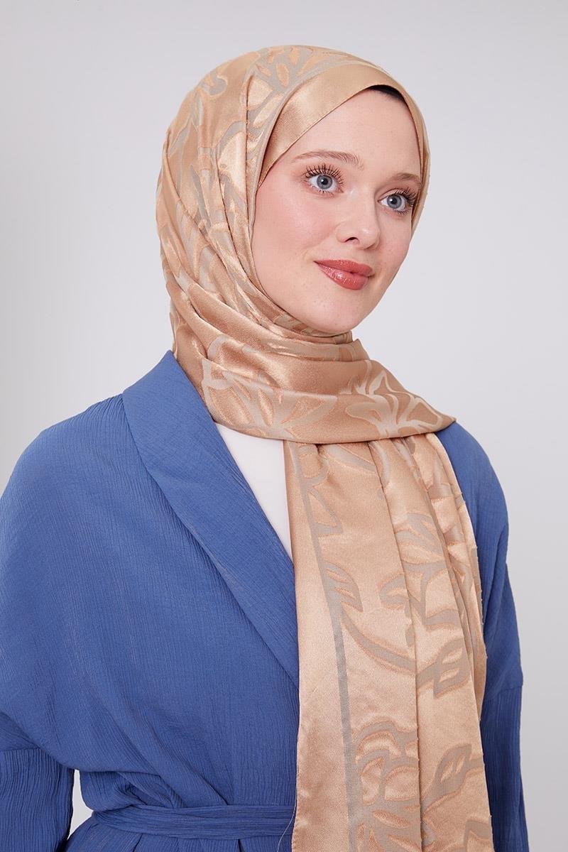 Labyrinth Pattern Hijab – Premium Floral Jacquard Shawl
