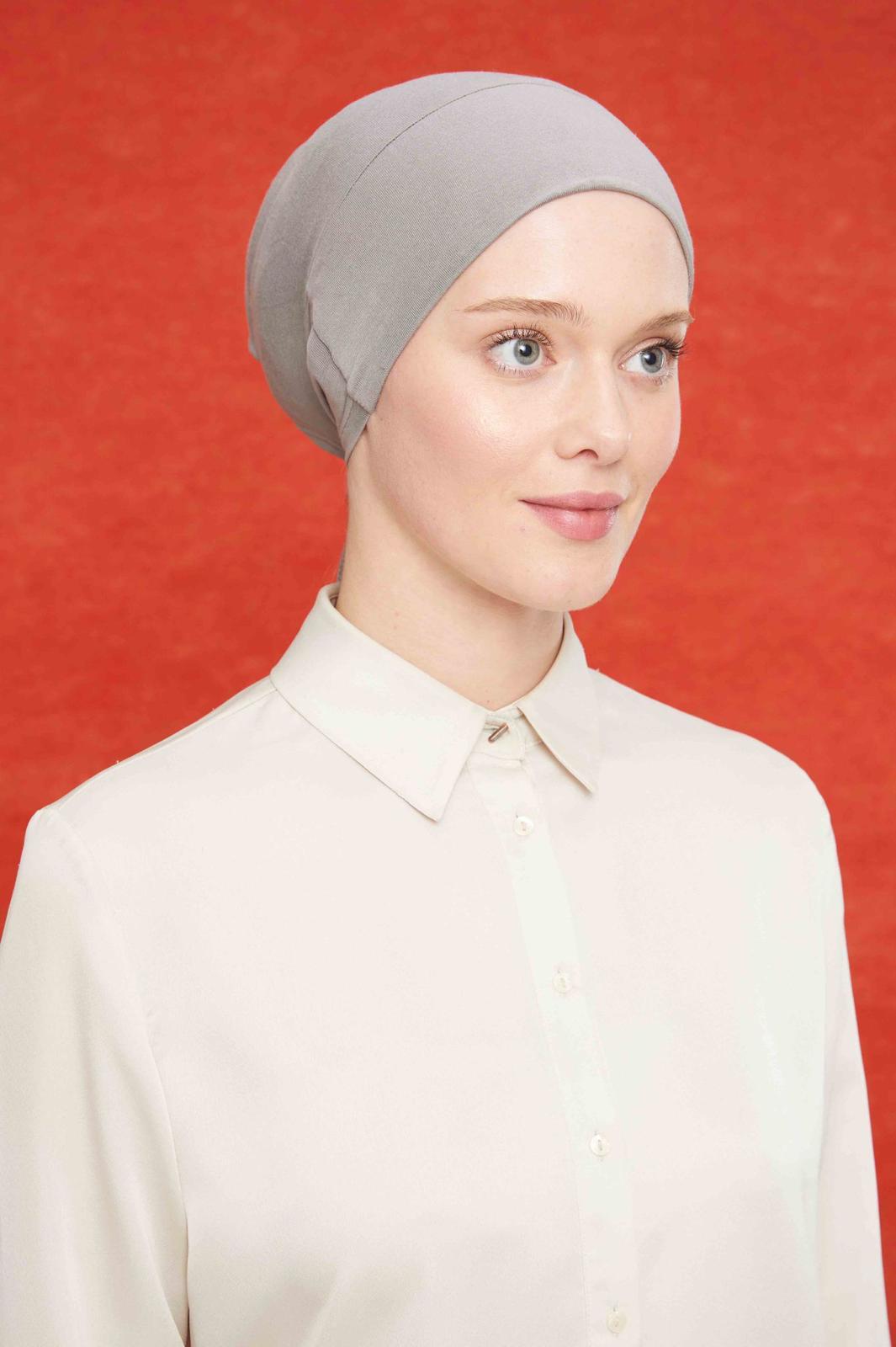 Premium Tube Hijab Cap – Soft Stretch Undercap for Secure All-Day Comfort