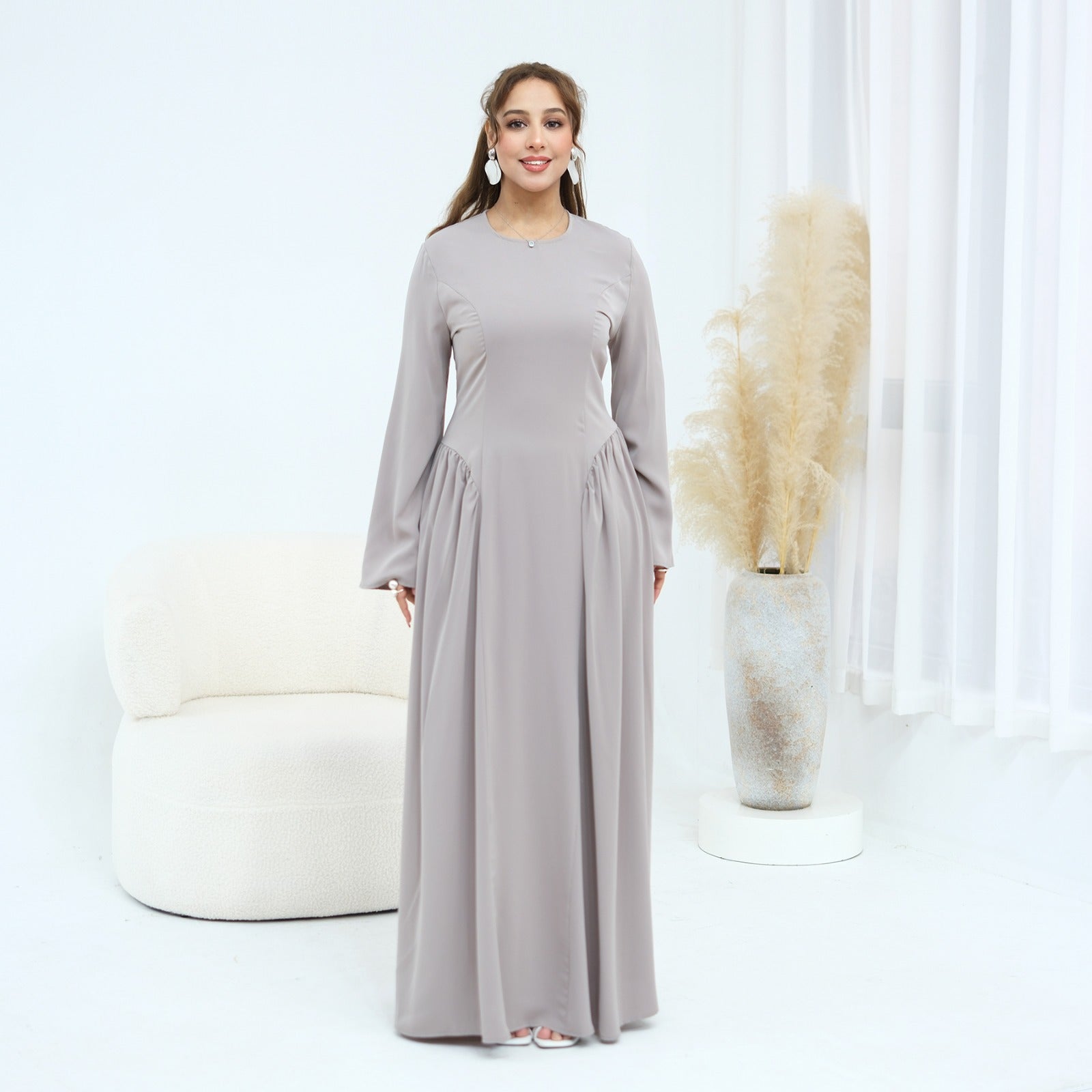 Safiya Classic Dress