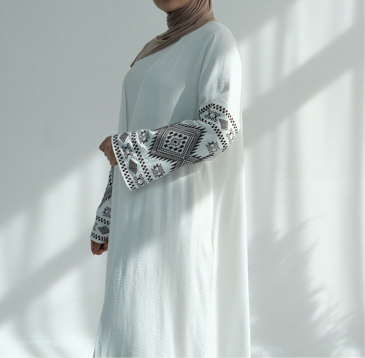 Dubai Saleha Soft Open Abaya