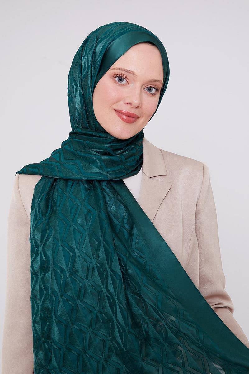 Triangle Pattern Deluxe Devore Hijab