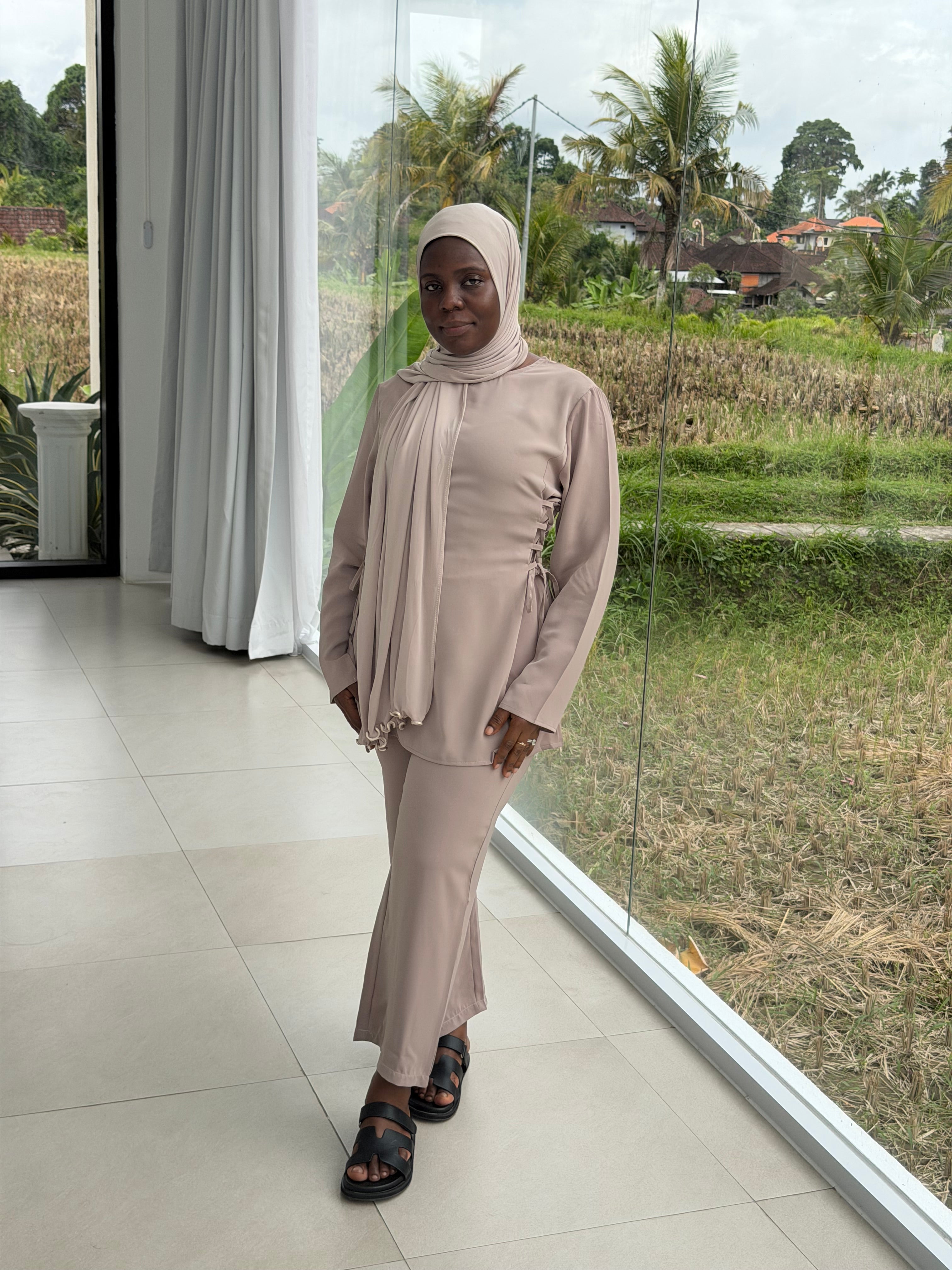 The Zahra Lace-Up Nida Pants Set