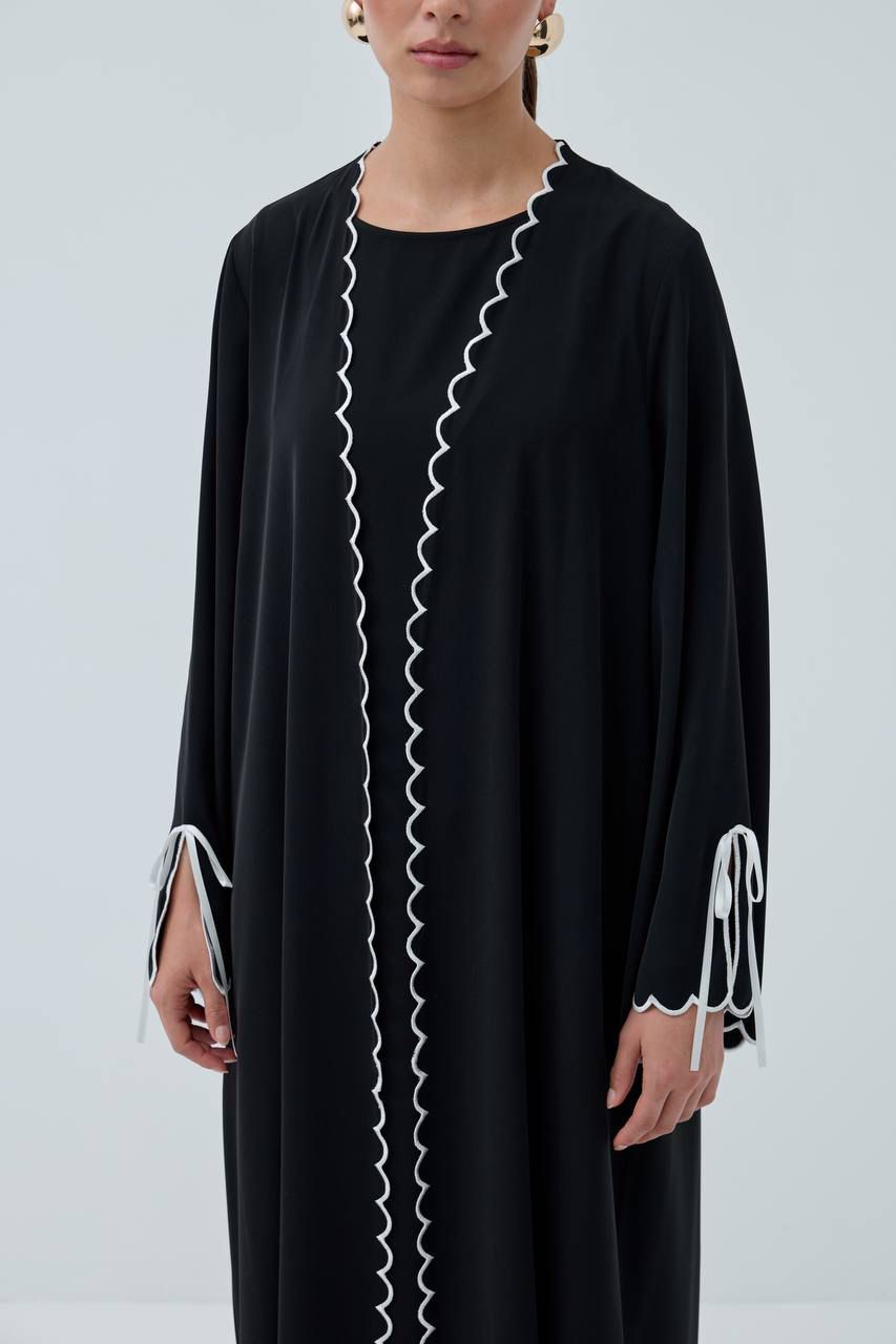 Ribbon Grace Abaya – Elegant Bow Detail