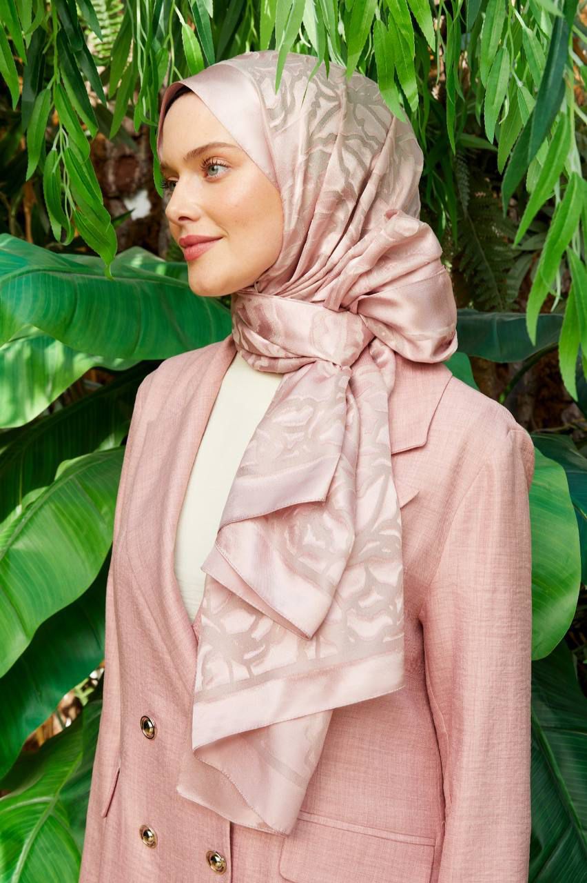 Floral Pattern Deluxe Devore Hijab/Shawl – Elegant Lightweight Scarf