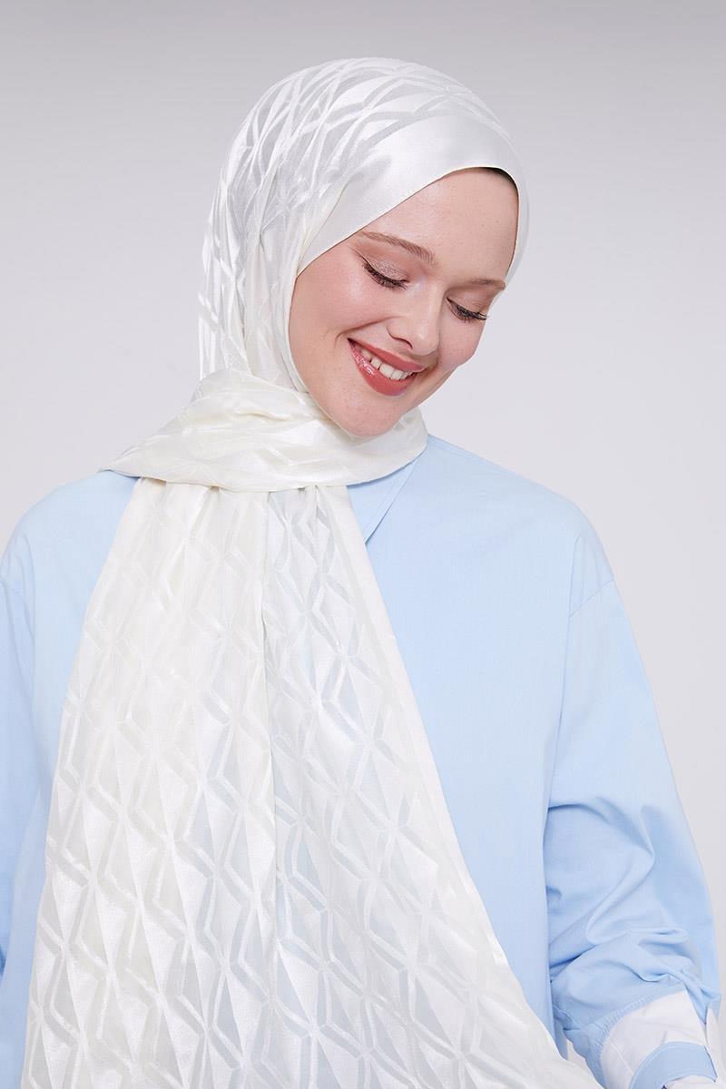 Triangle Pattern Deluxe Devore Hijab