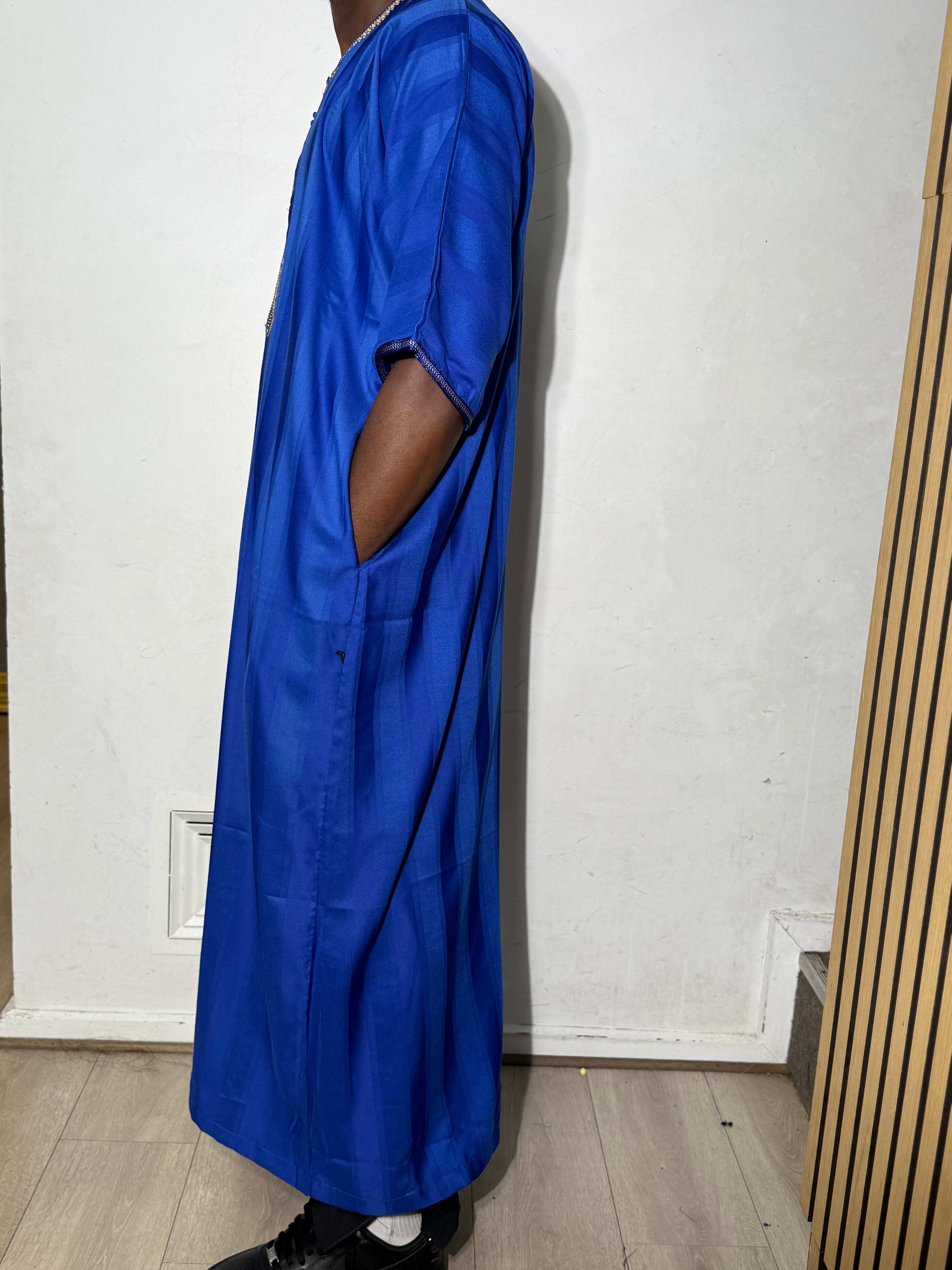 Morrocan men stripped Abaya