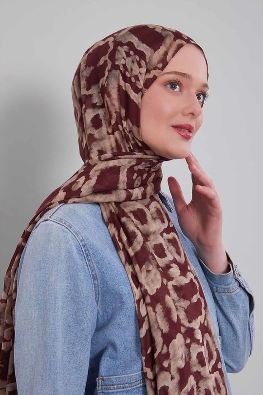 Desert Glyph Modal Hijab