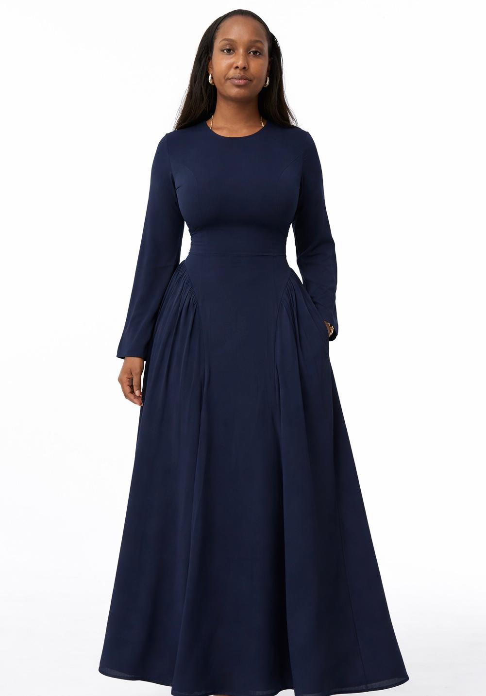Safiya Classic Dress