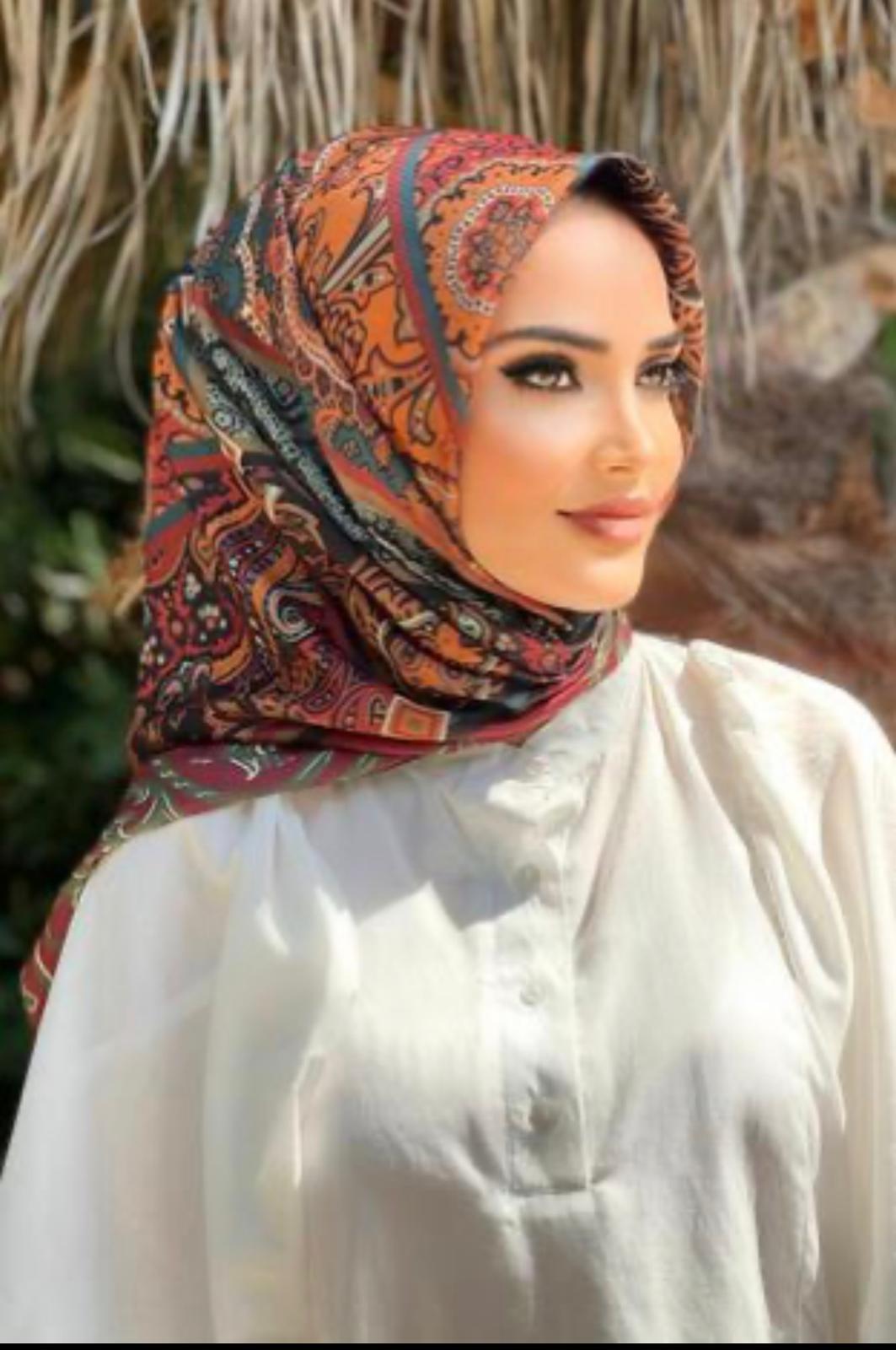 : Elegant Square Hijab – Lightweight & Versatile