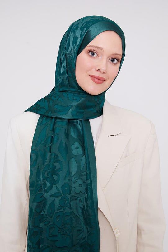 Triangle Pattern Deluxe Devore Hijab