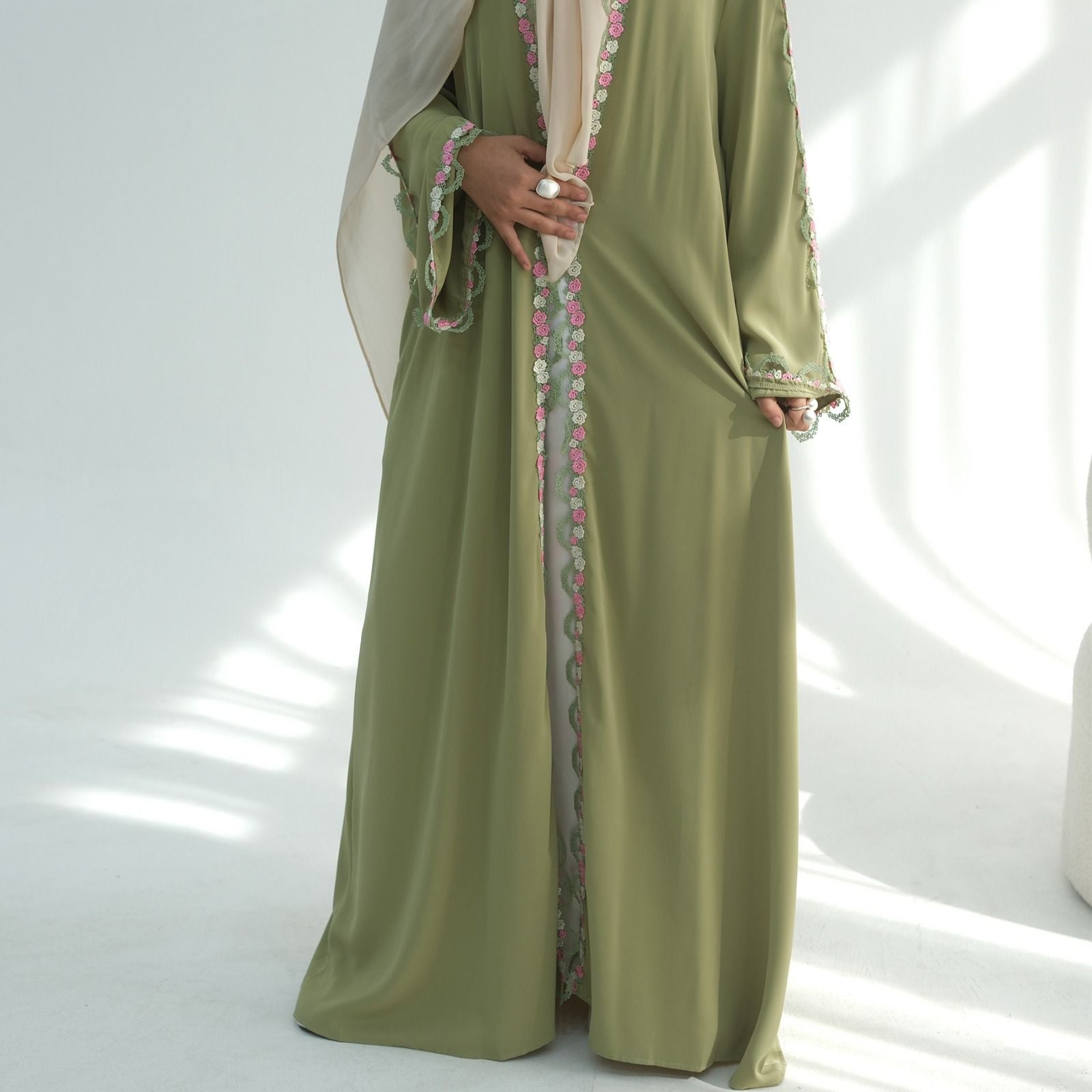 Abaya and Hijab Matching Set – Elegant Modest Muslim Dress for Women