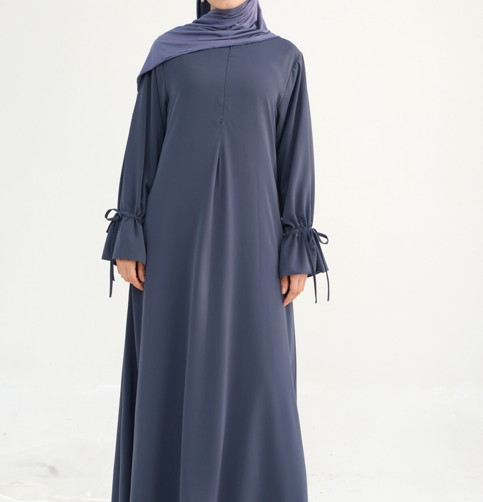 Noor Abaya