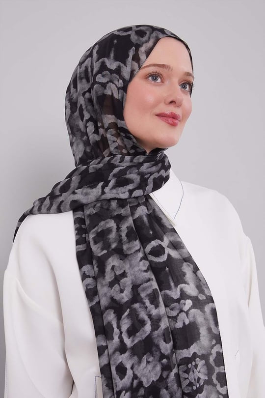 Desert Glyph Modal Hijab