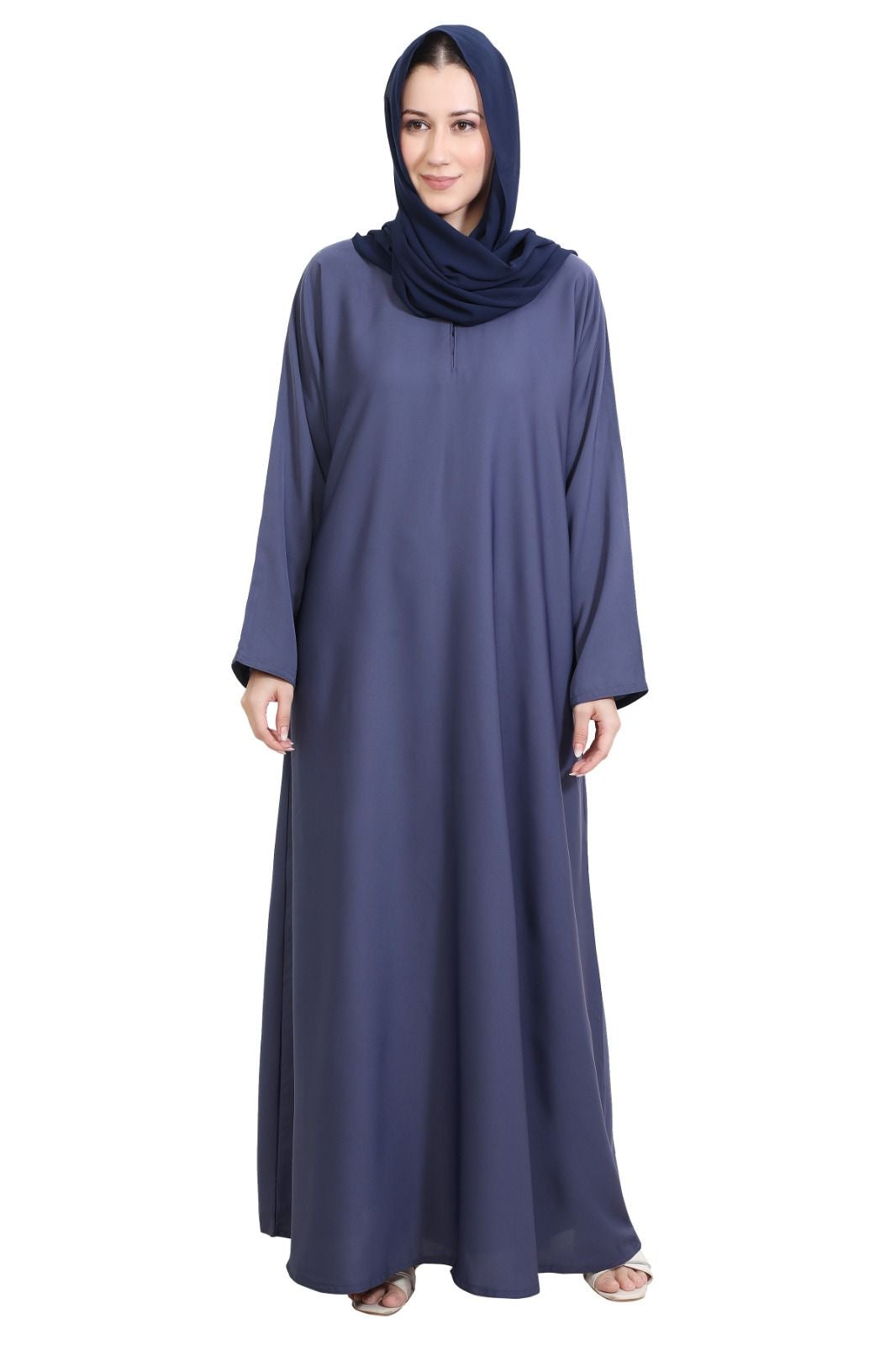 Closed Nida Abaya