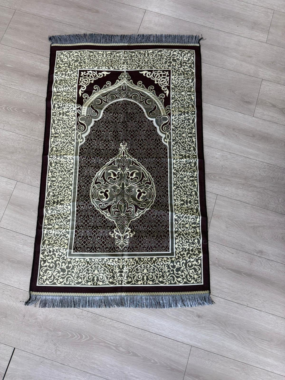 Made In Türkiye Woven Chenille Prayer mat/rug