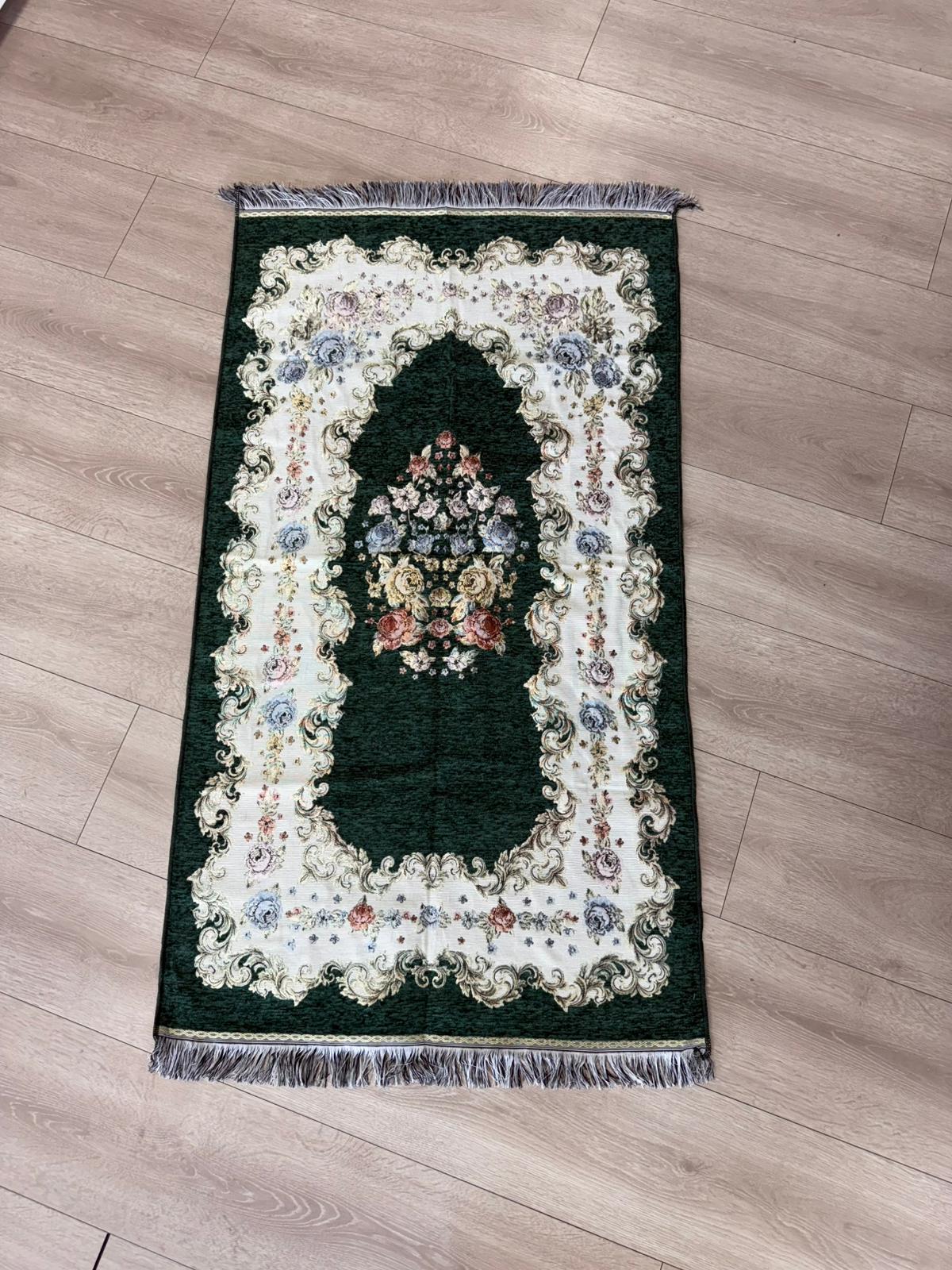 Luxury Turkish Floral Oasis prayer rug/mat