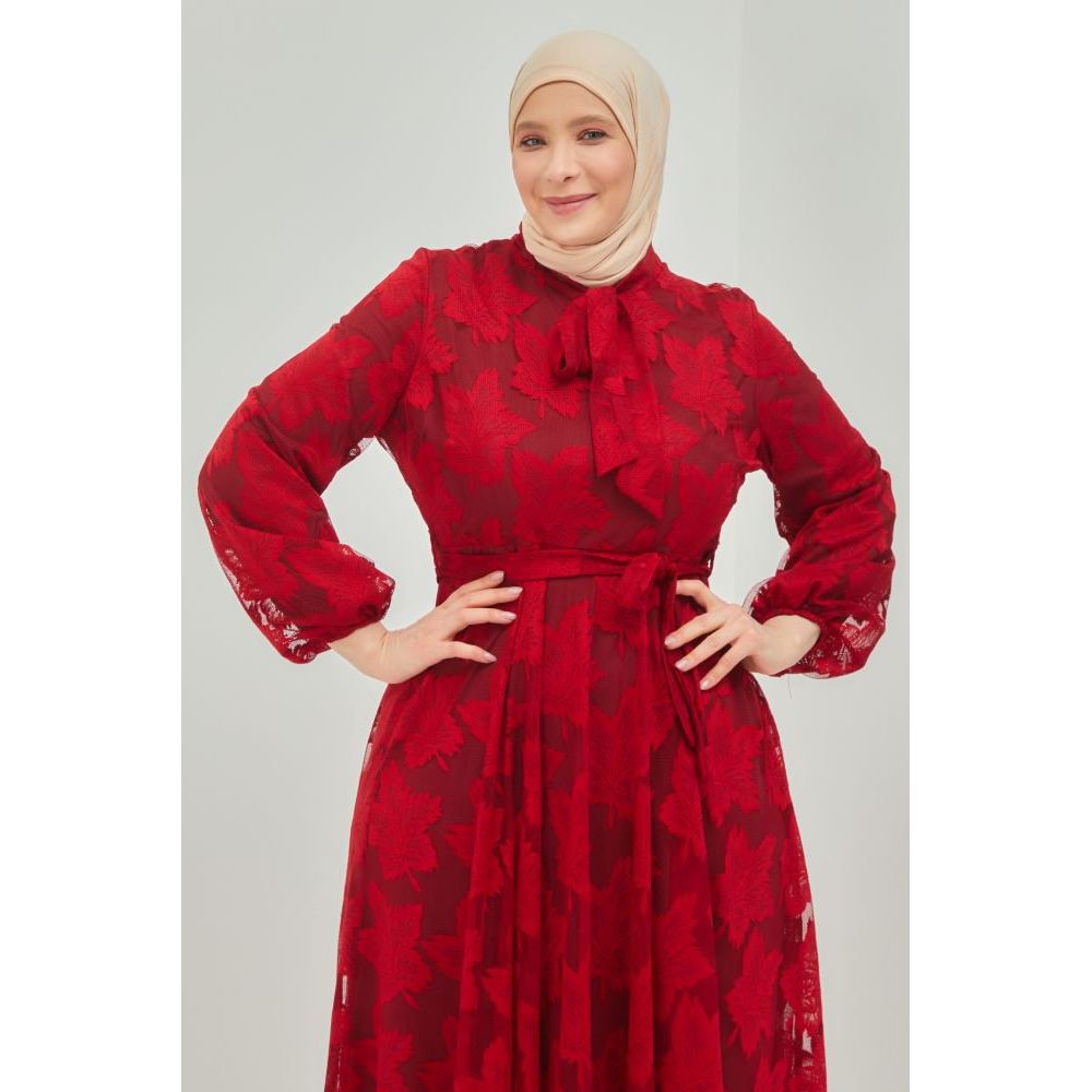 Red Ecru lace Plus size dress - Somah and Mikhail