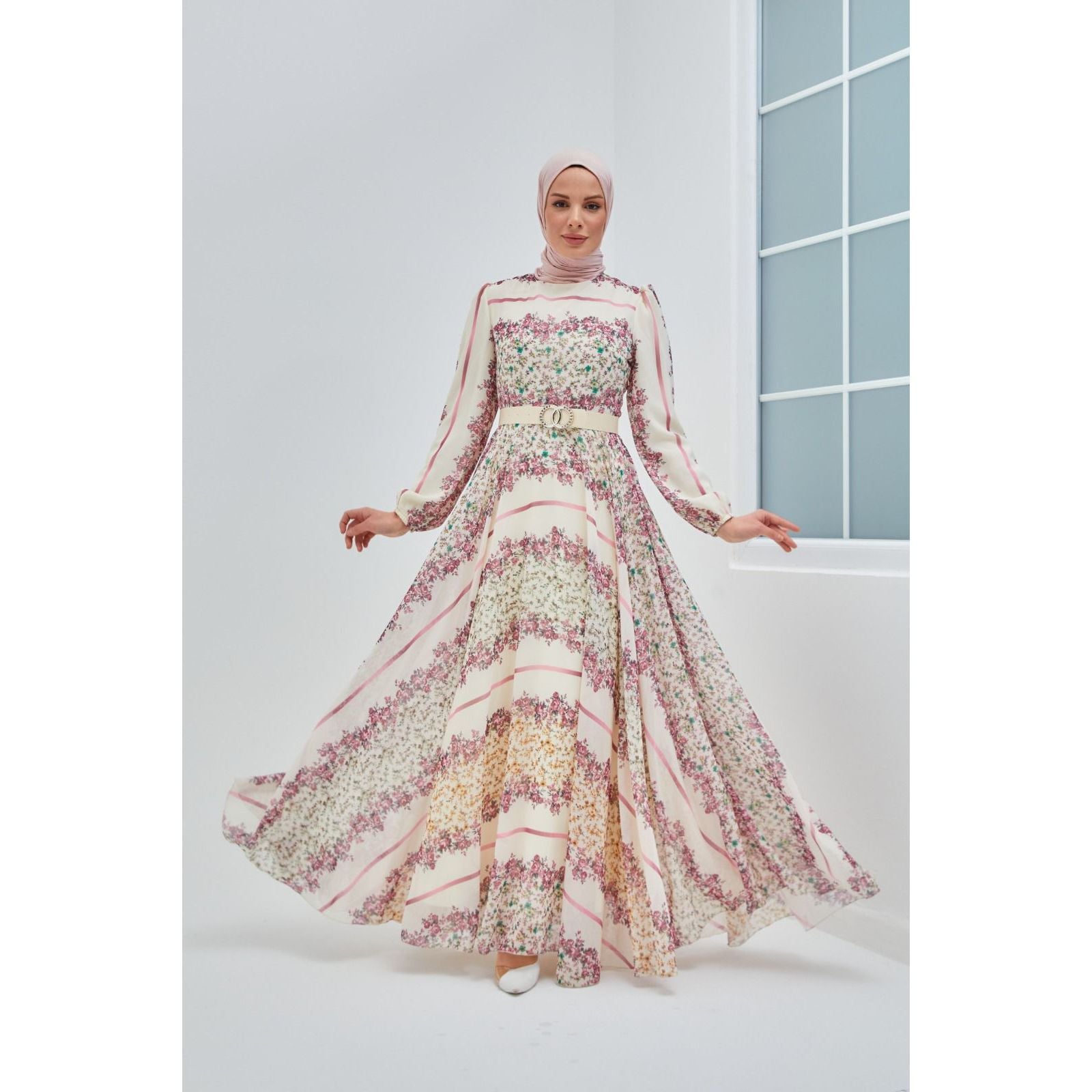 Free style floral dress - Somah and Mikhail