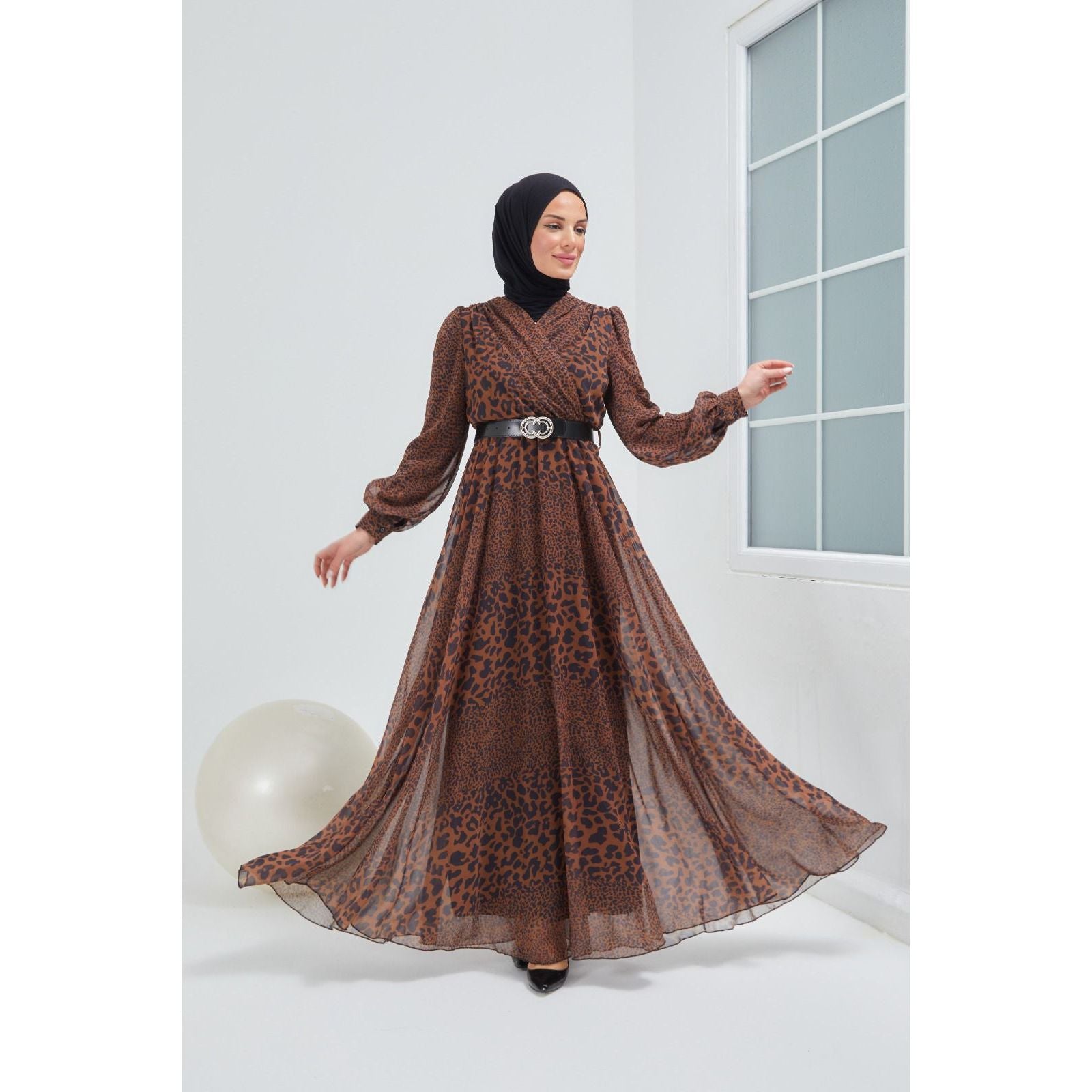 Mahnoor chiffon dress - Somah and Mikhail